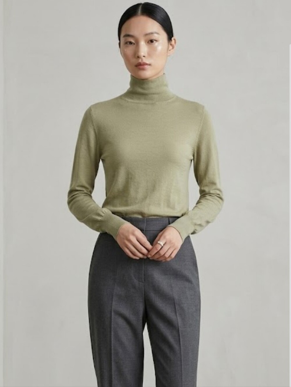 BOTTEGA VENETA Olive Green 100% Wool Turtleneck Pullover Top Sz XS Made In Italy